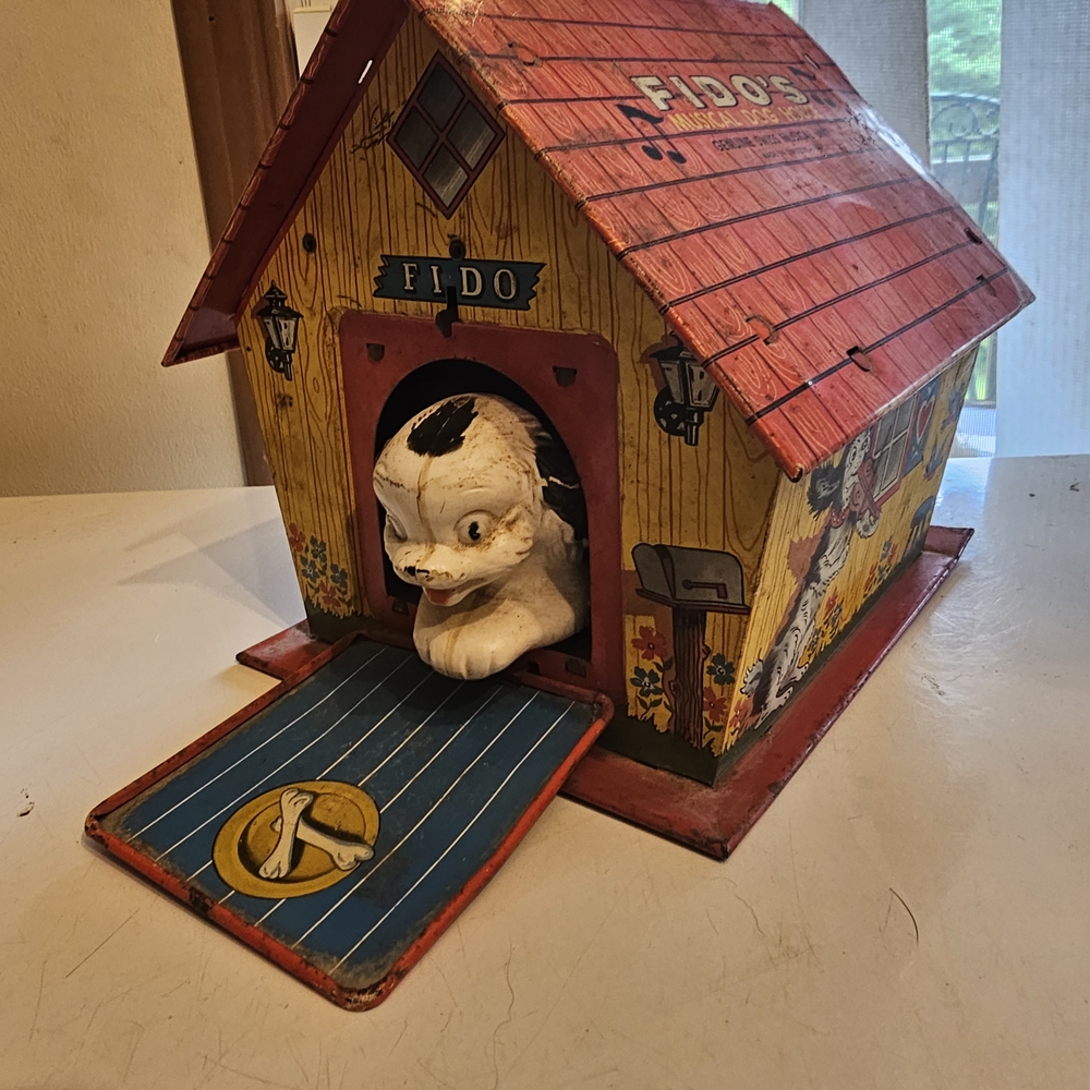 Vintage Fido Doghouse Tin Toy